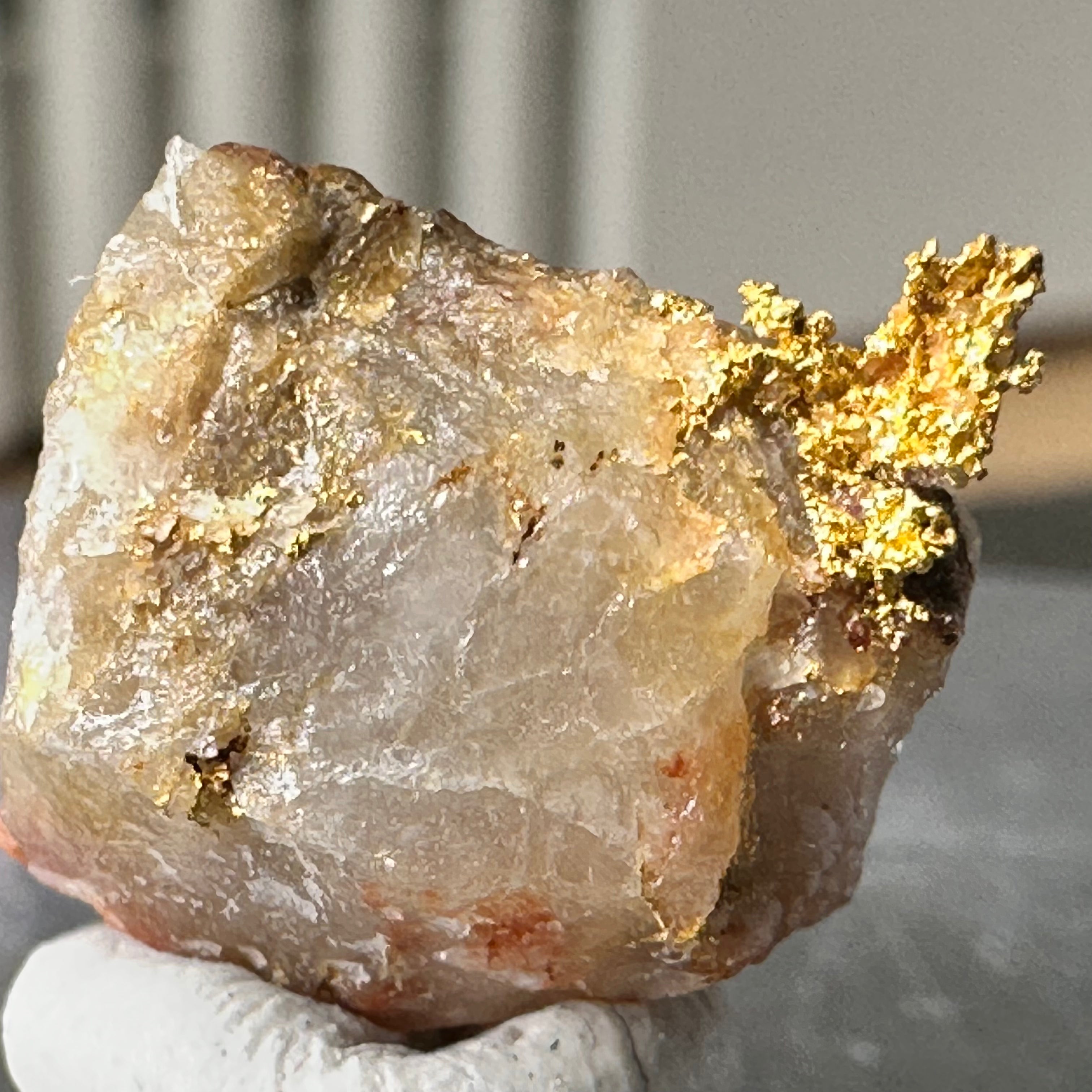 Gold-Quarz-Specimen „Peru“
