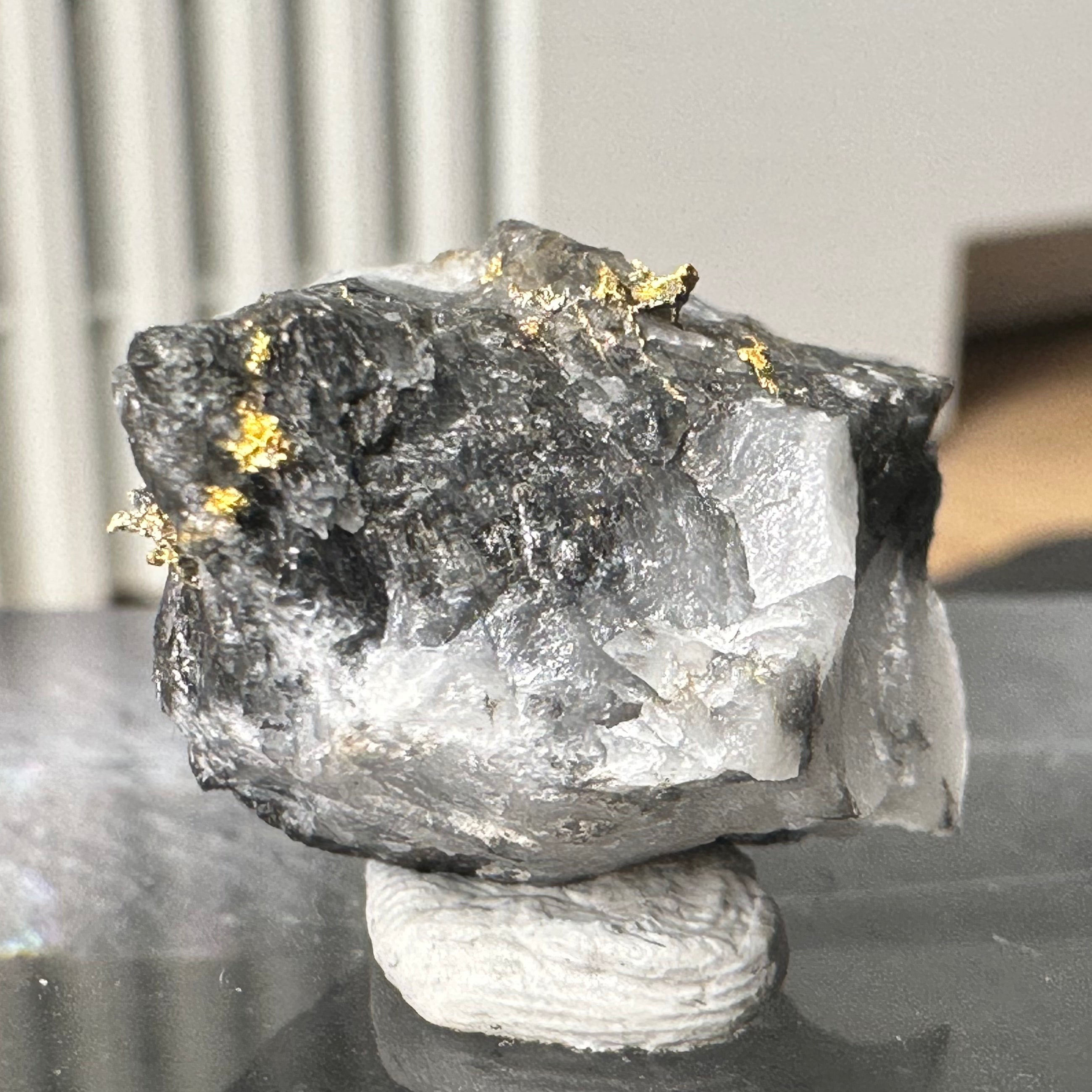 Gold-Quarz-Specimen „Peru“